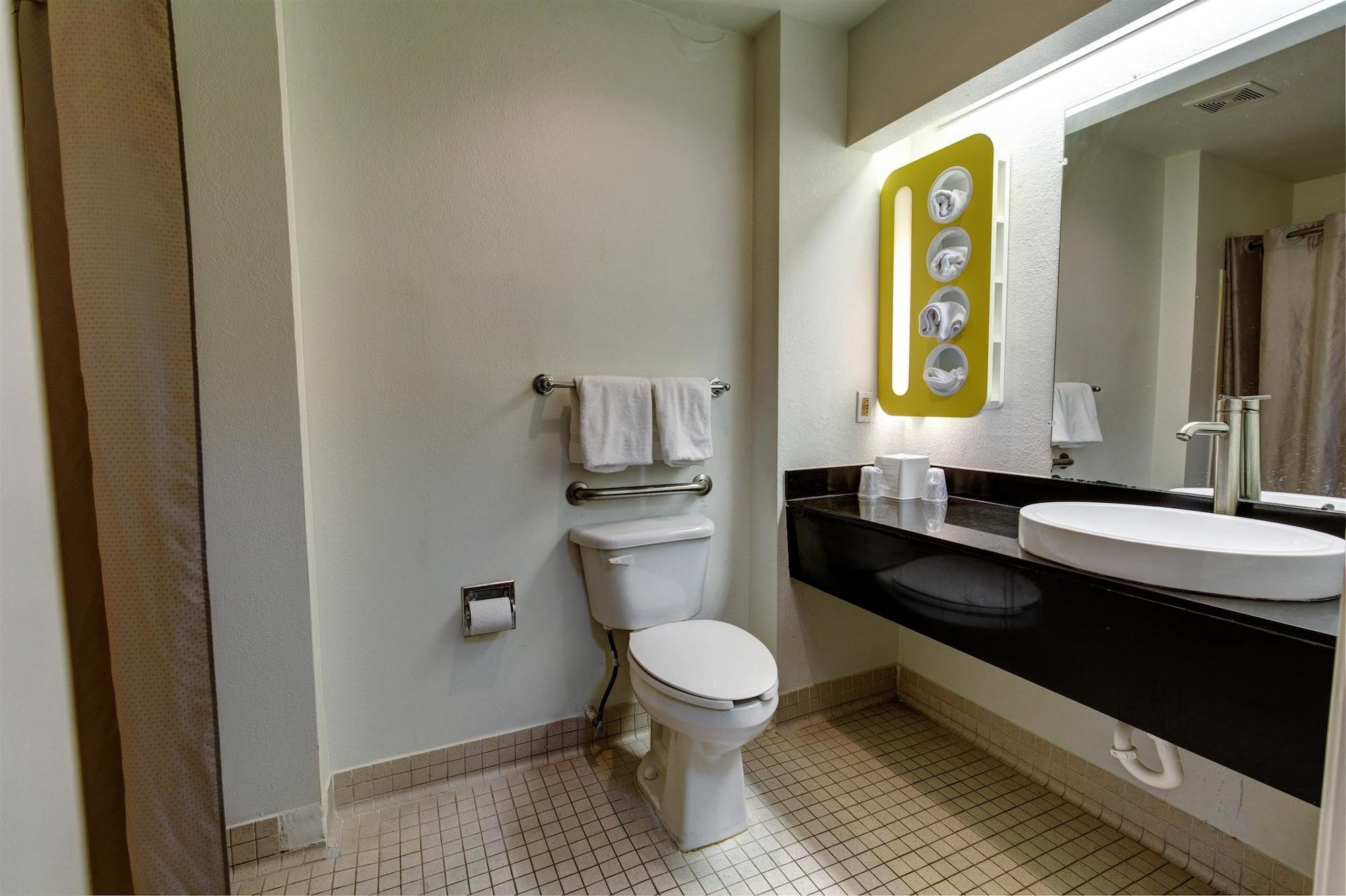 Executive Inn & Suites South Houston Esterno foto