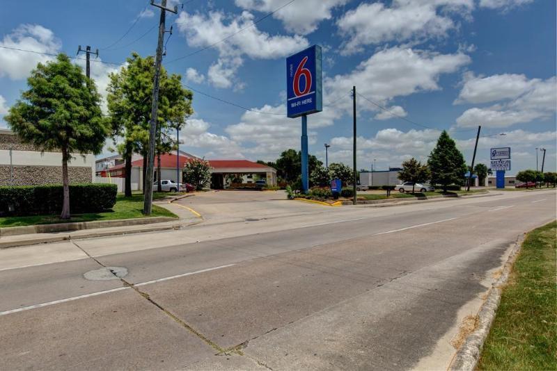 Executive Inn & Suites South Houston Esterno foto