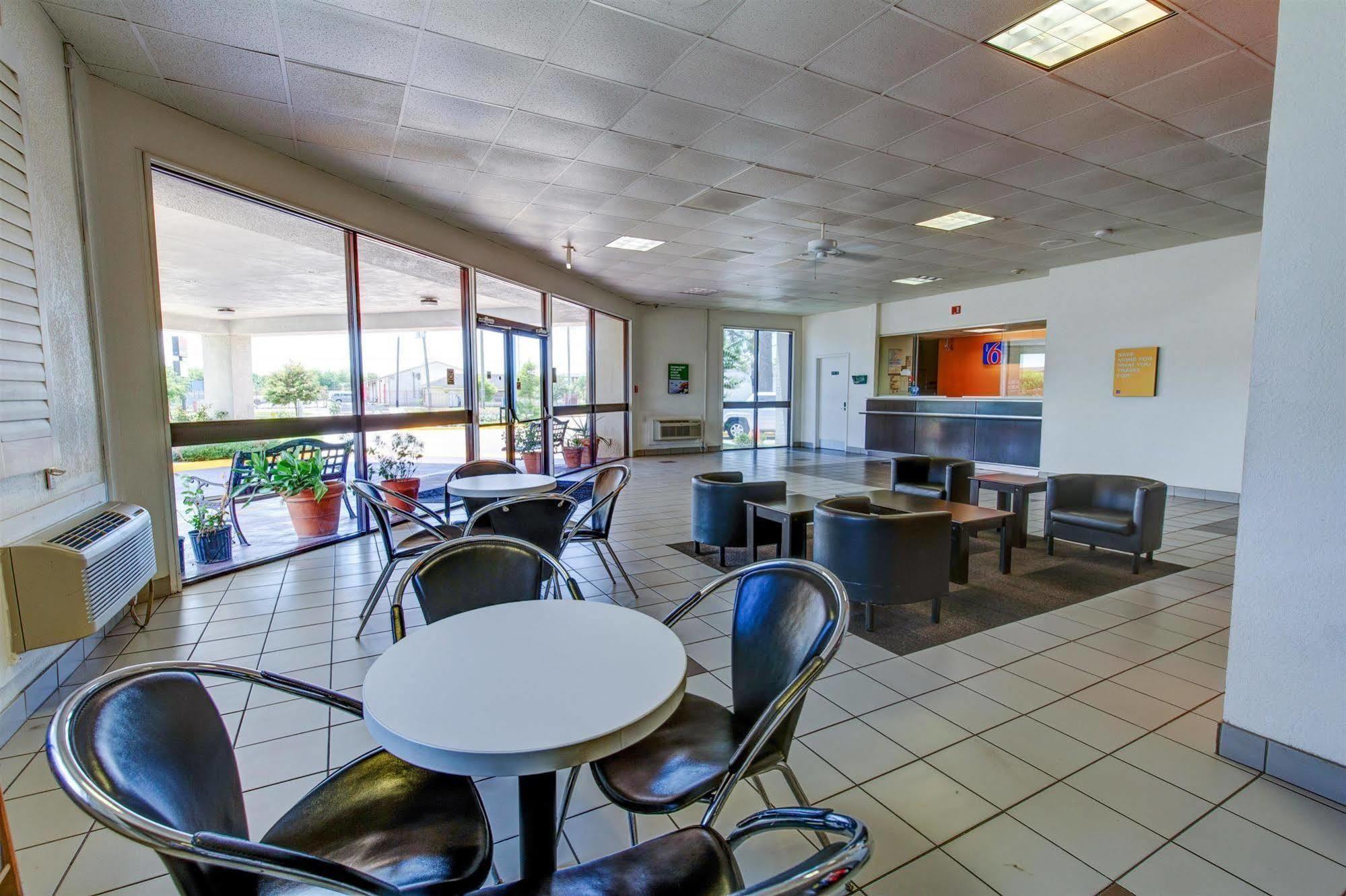 Executive Inn & Suites South Houston Esterno foto